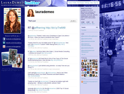 @laurademeo Cusom Twitter Background